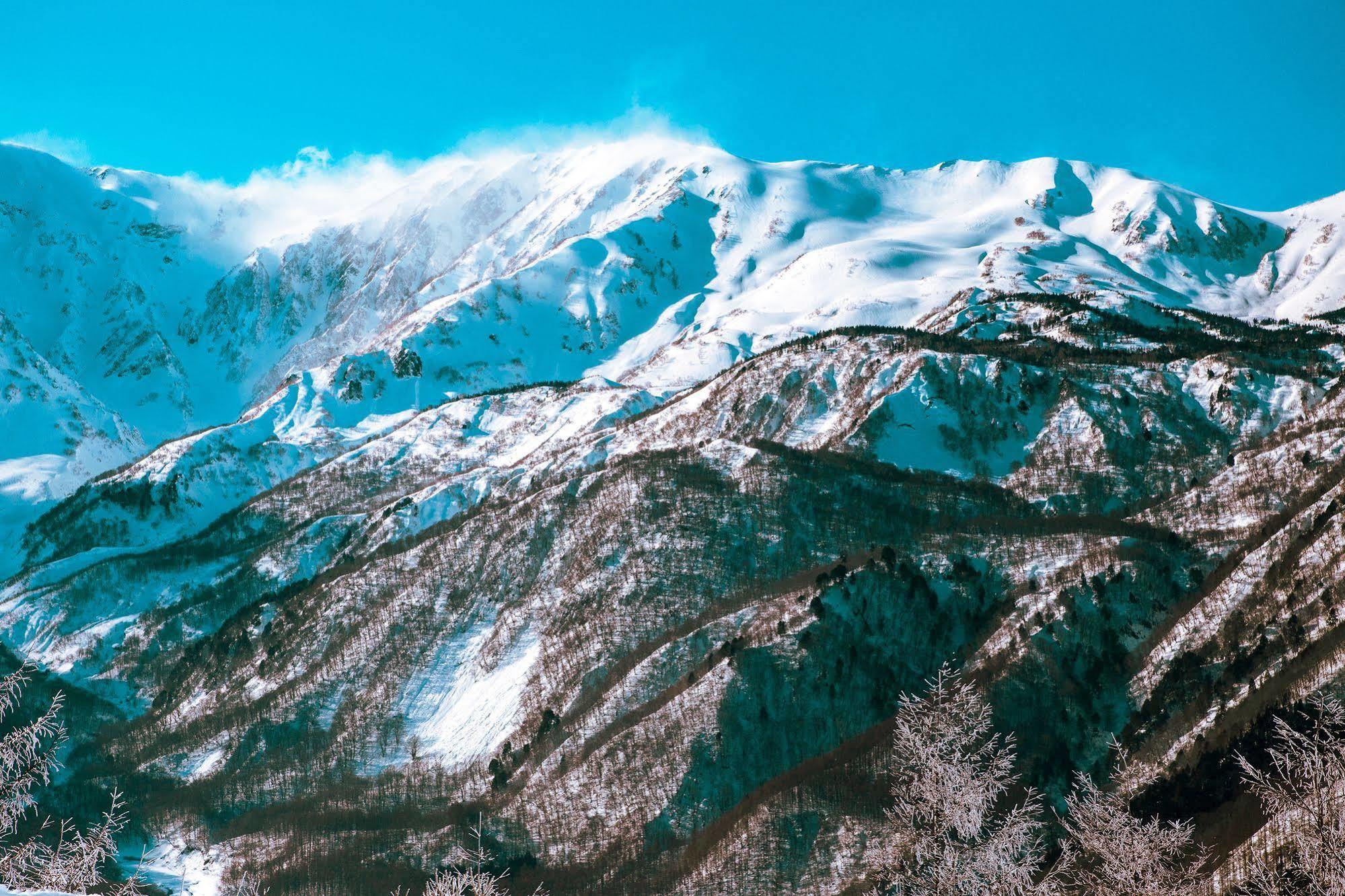 Red Door Lodge Hakuba Exterior photo